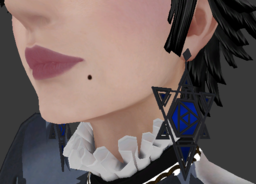 Bayonetta2 Triforce earrings.png