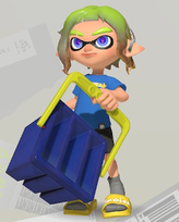 The Tri-Slosher's design in Splatoon 3 for comparison.